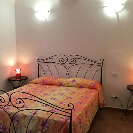 Appartamenti Le Gemme Palau Room photo