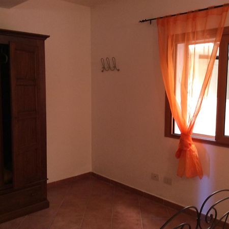 Appartamenti Le Gemme Palau Room photo